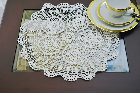 Round Crochet Placemat 16" round. white color 2 pieces pack